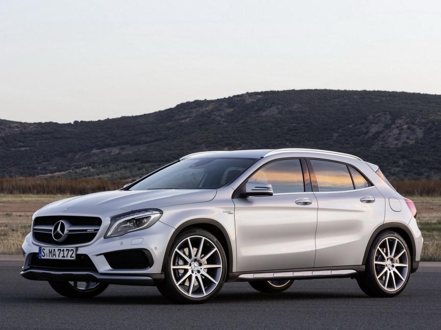  Mercedes-Benz GLA45 AMG 2014 года  (фото 3 из 28)